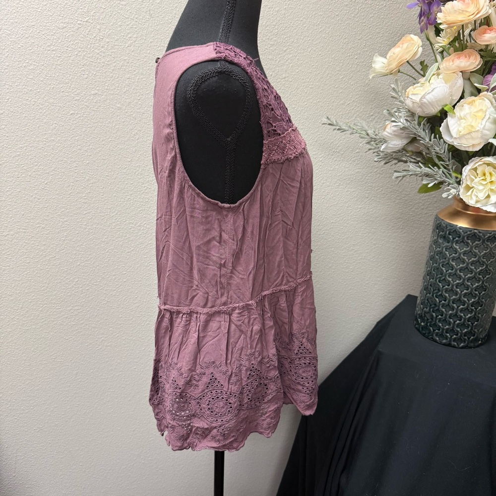 Knox Rose Mauve Crochet Lace Boho Tank L | Tiered Flowy Summer Top - Picture 5 of 7